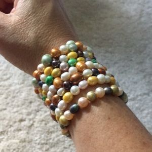 Lot of 7 freshwater pearl bracelets